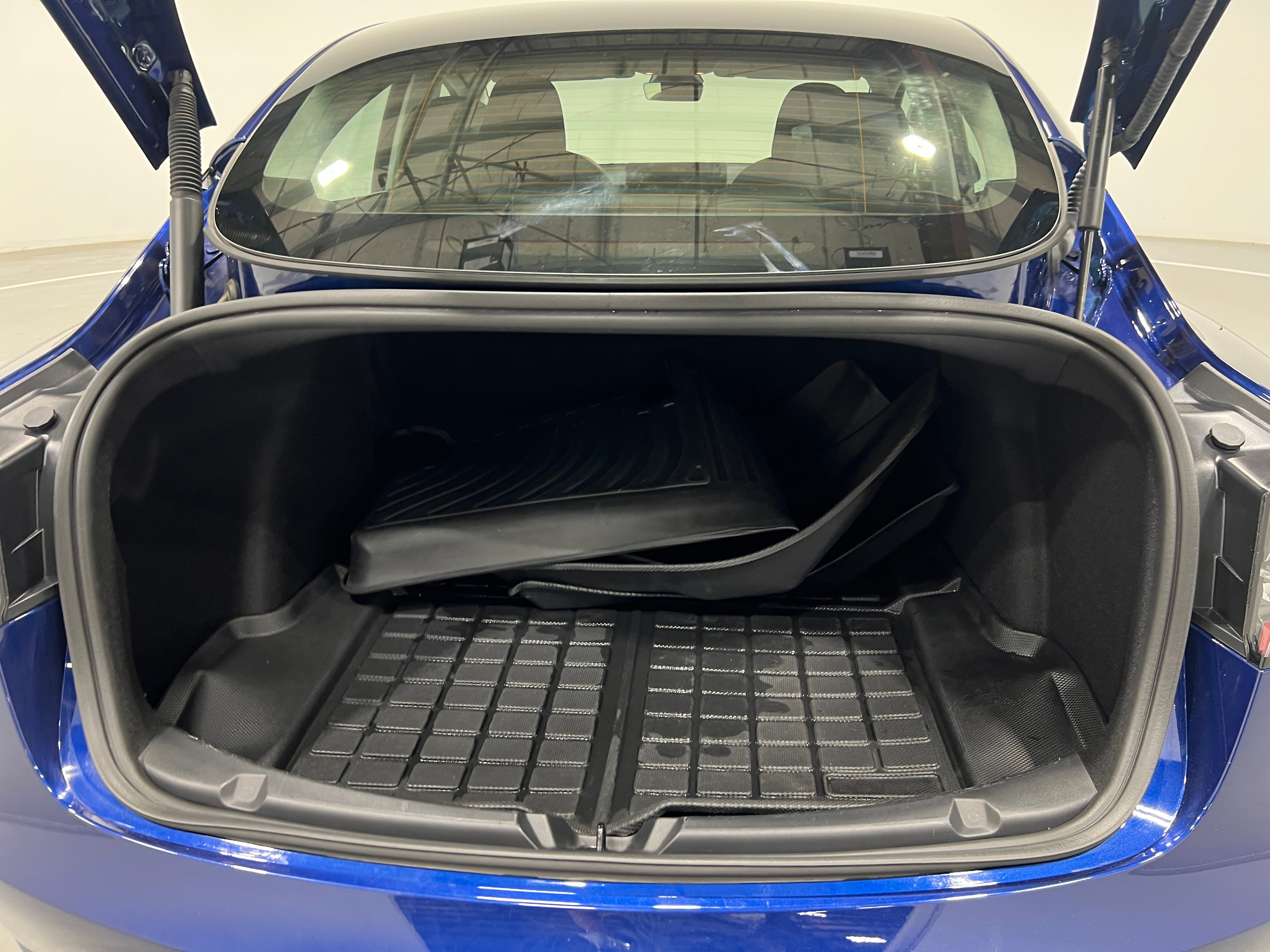 tesla model 3 2023 5YJ3E1EAXPF477603 image tesla model 3 2023 5YJ3E1EAXPF477603 image